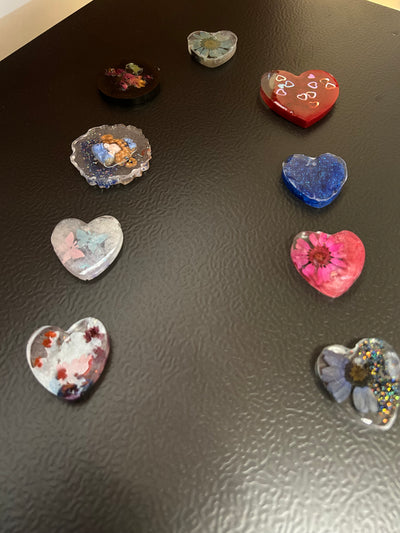Handmade Resin Magnet Set – 9 Decorative Pieces heart shaped with Floral & Artistic Designs