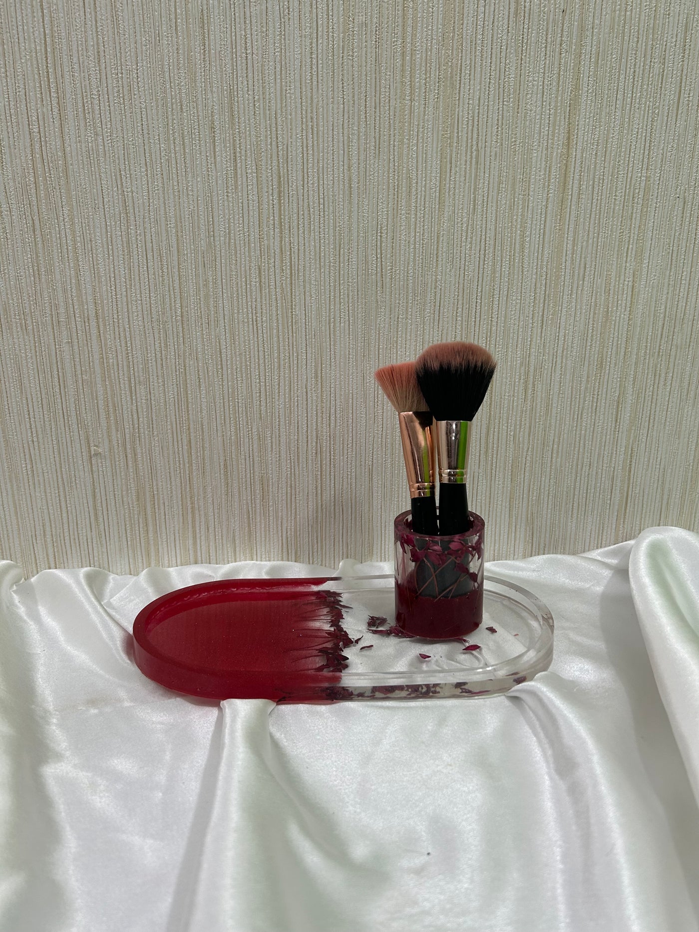 Resin Oval Trinket Tray half transparent filled with natural flowers | Epoxy Decorative Tray | Stylish Jewelry & Key Organizer |