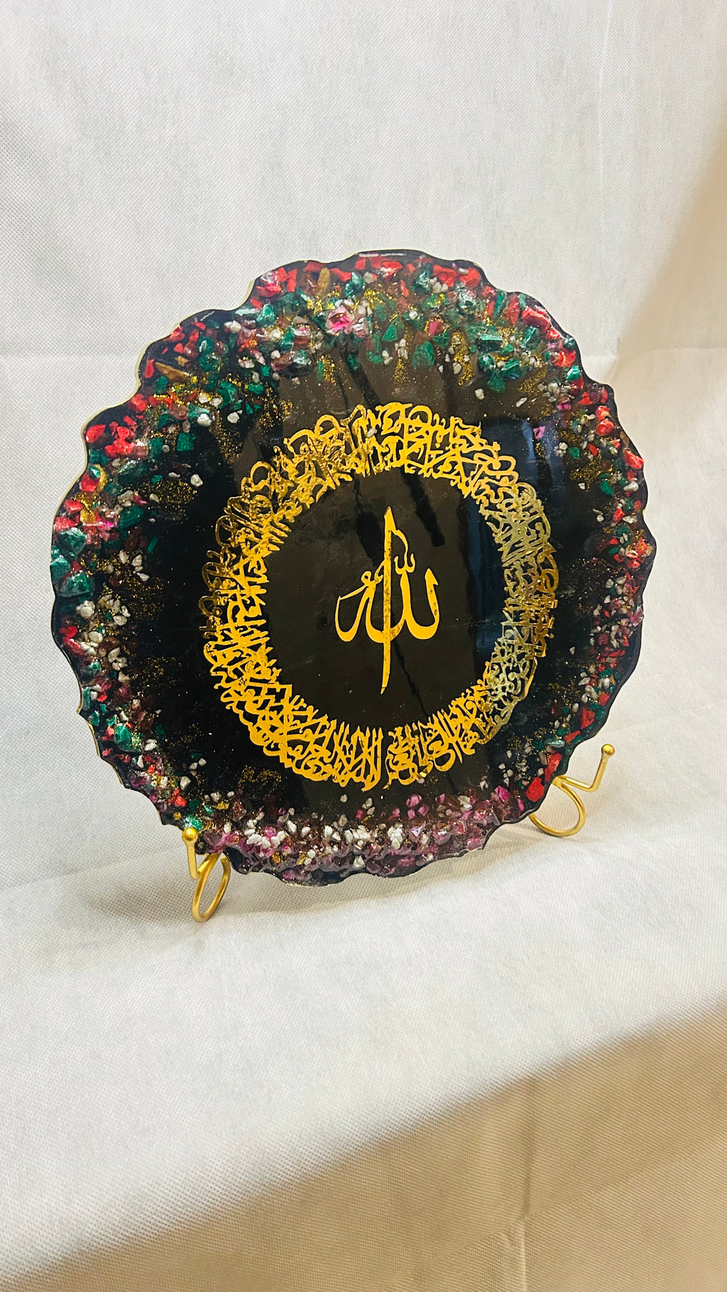 Black and gold ayat ul kursi 13inc- resin plaque hand made with multicolor stones on edges- with free gold stand, wall hanging chain