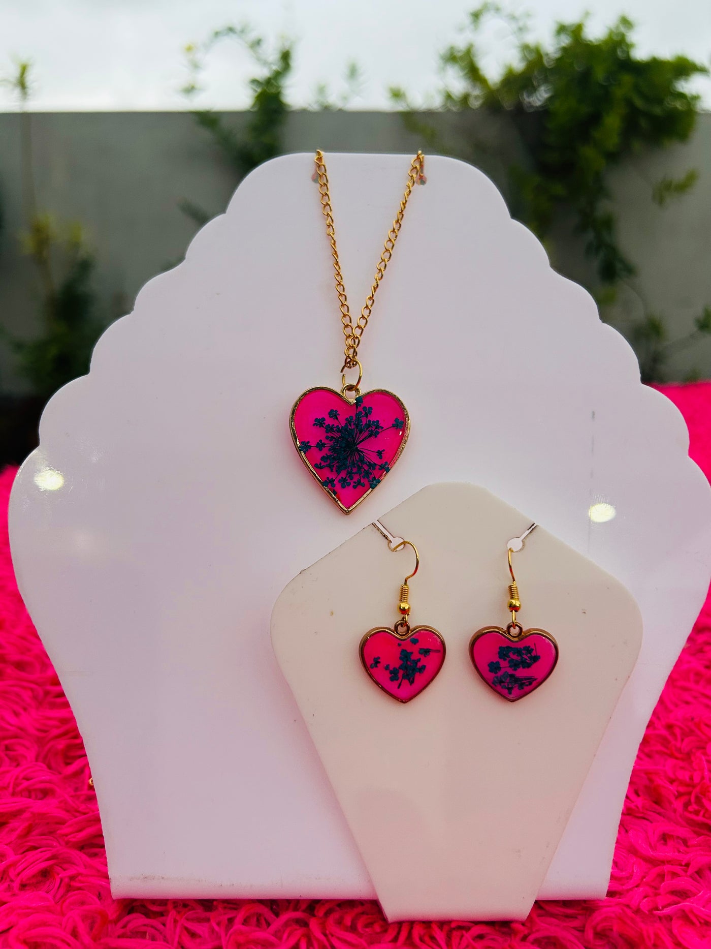 ❤️ Heart Shape Resin Jewelry Set (Necklace & Earrings)