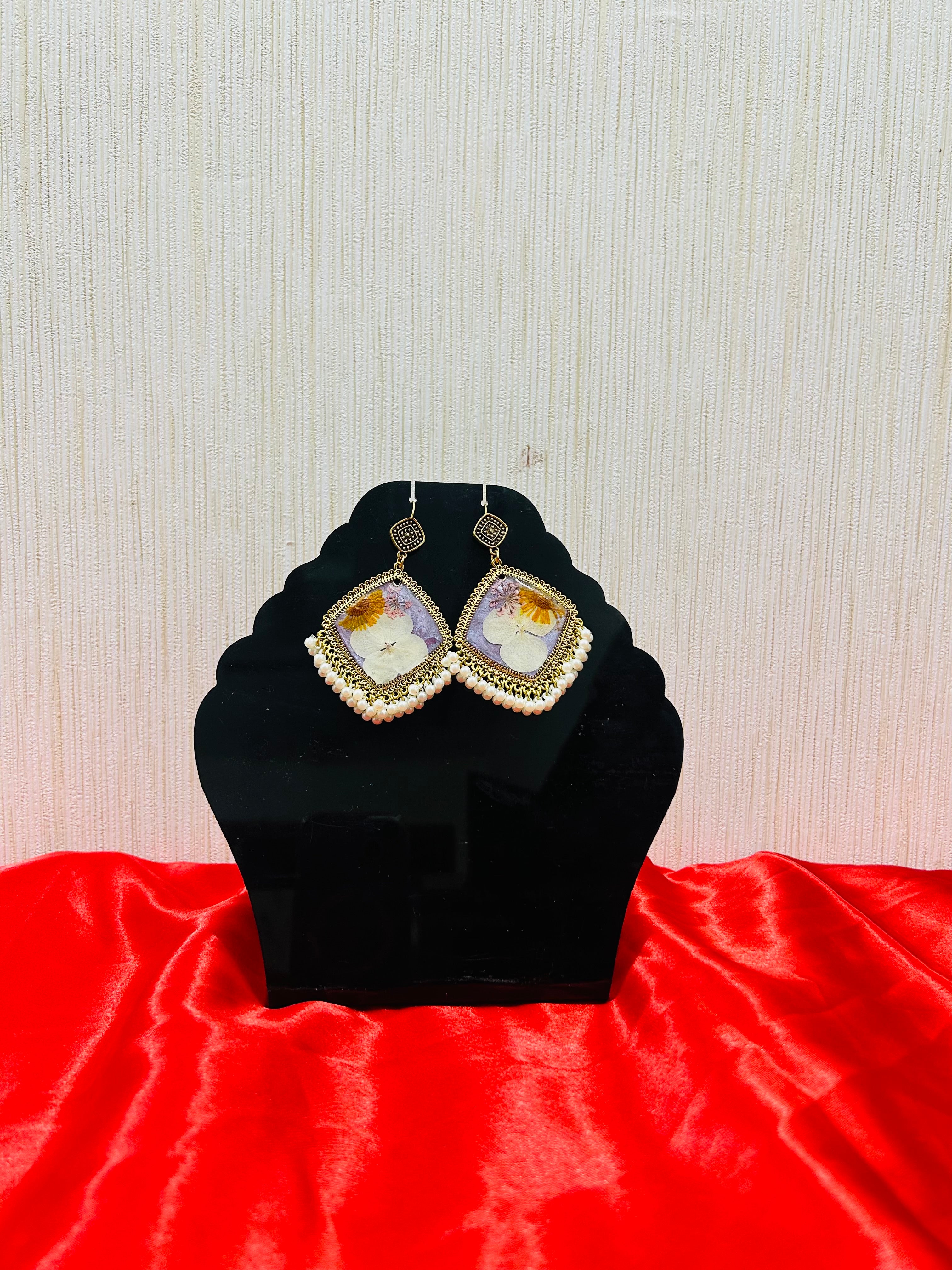 Handmade Resin Earrings with Motia & Mixed Flowers