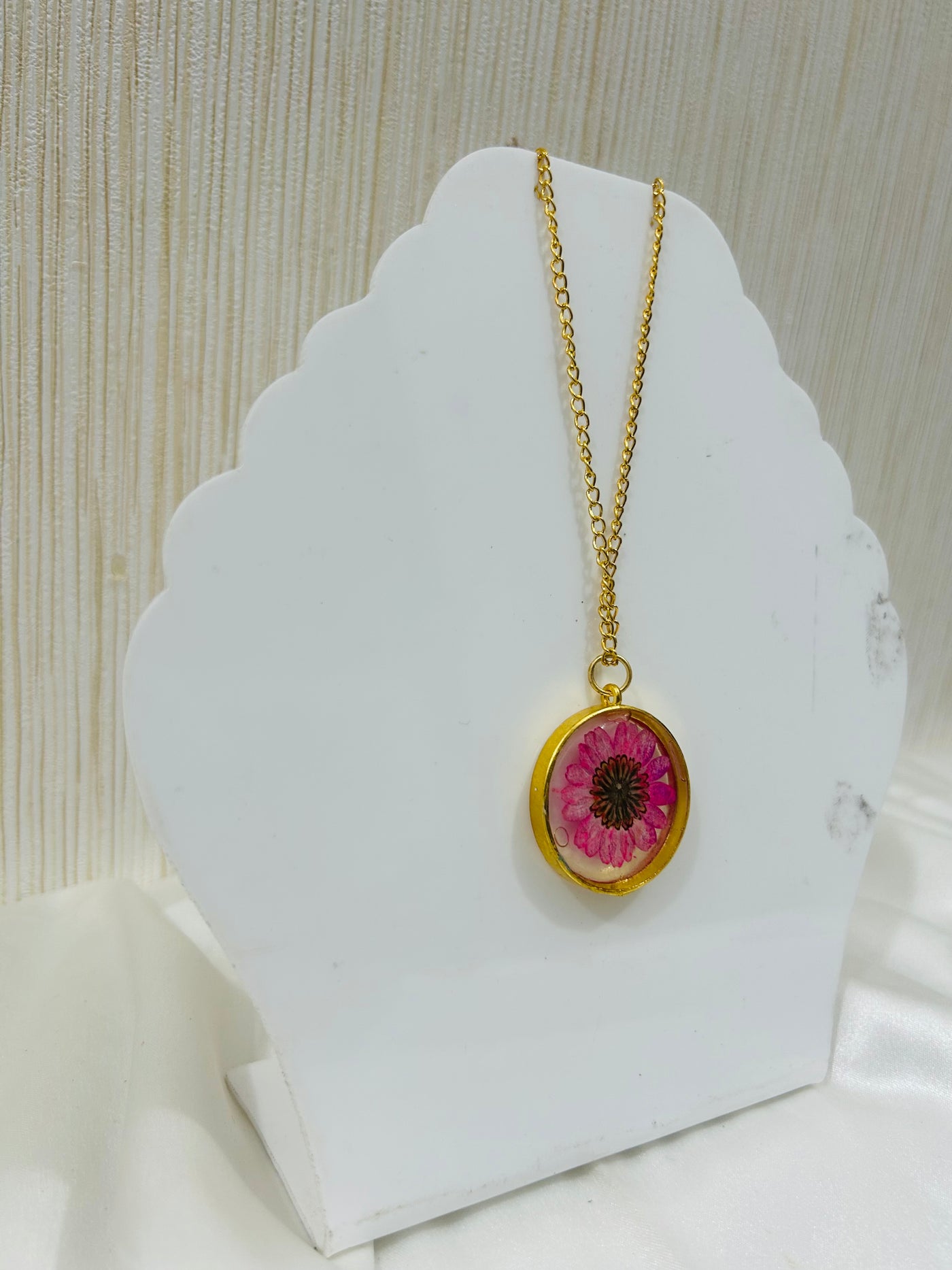 Handmade Resin Locket Chain with Real Flower
