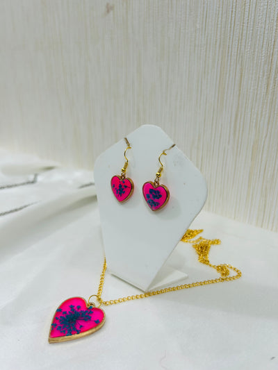 ❤️ Heart Shape Resin Jewelry Set (Necklace & Earrings)