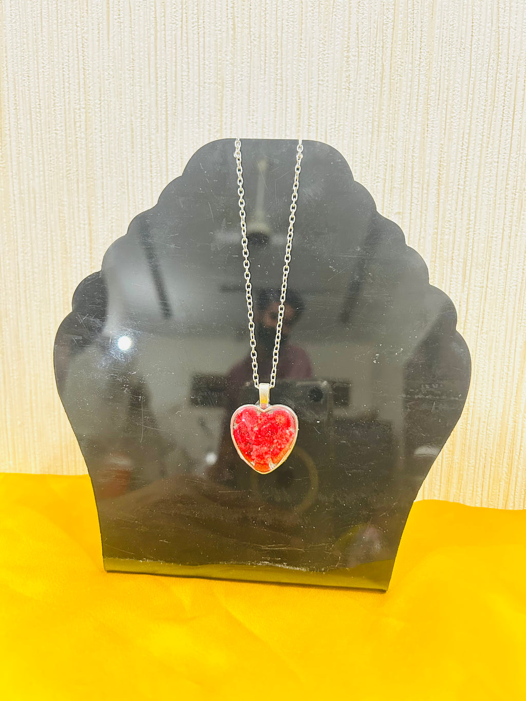 Heart Shape Black Resin Chain Locket with Red Flower