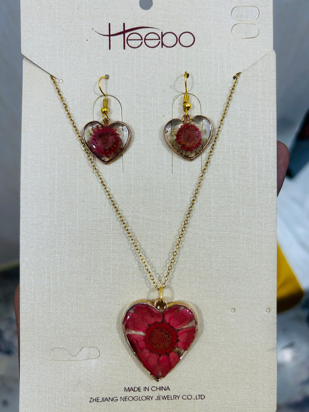 Elegant Heart Shape Chain Locket – Stylish & Trendy Jewelr