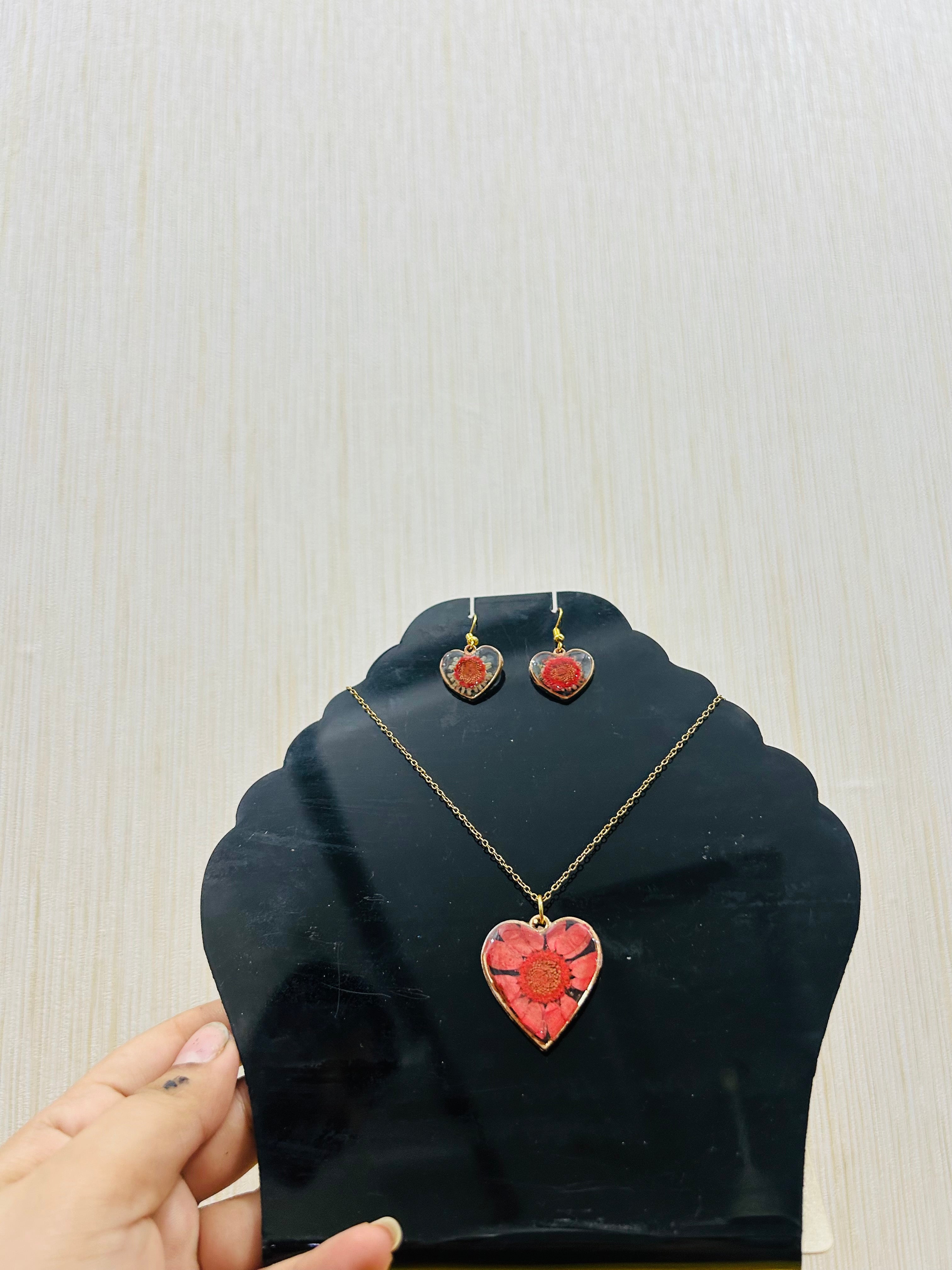 Elegant Heart Shape Chain Locket – Stylish & Trendy Jewelr