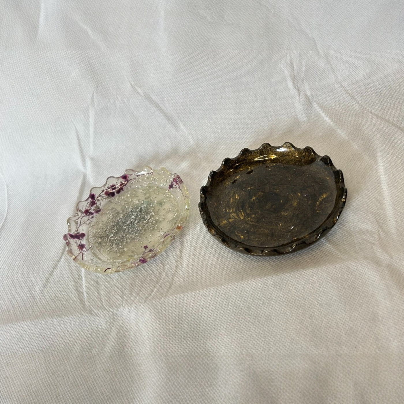 Real Flower two round trays for jewellery- House Warming,Wedding Bouquet preservation, round Dish, round Jewellery Tray, Resin Tray