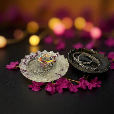 Real Flower two round trays for jewellery- House Warming,Wedding Bouquet preservation, round Dish, round Jewellery Tray, Resin Tray