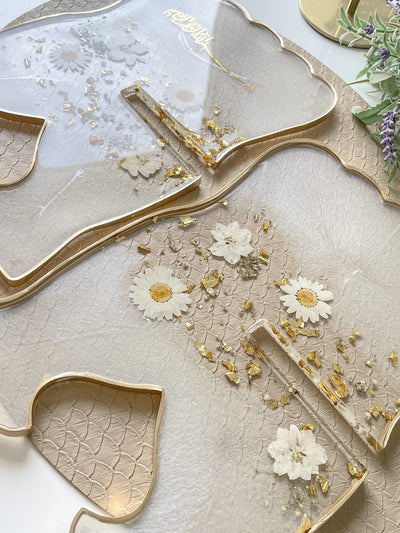 Quran holder Islam book holder personalized Quran stand Rahle engagement wedding resin pressed flowers gypsophila