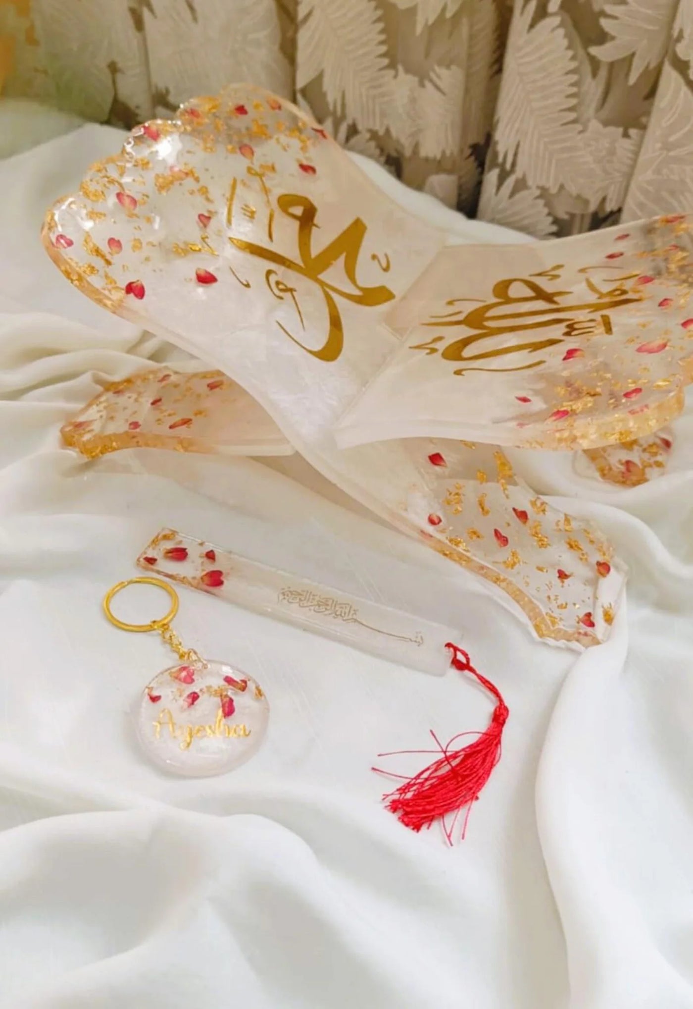 Resin Quran Rehal with Vinyl Calligraphy – Matching Personalized Keychain & Bookmark