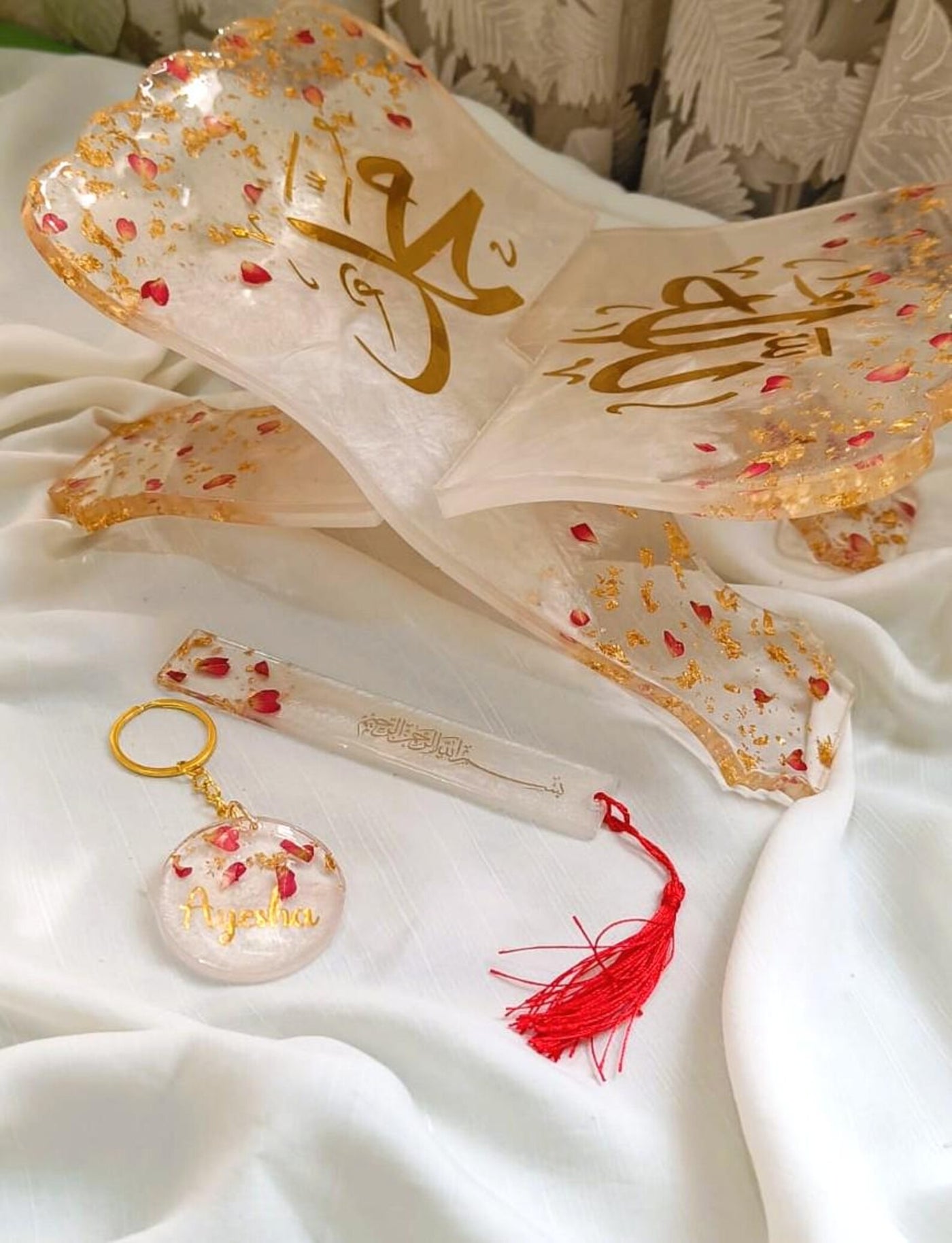 Resin Quran Rehal with Vinyl Calligraphy – Matching Personalized Keychain & Bookmark