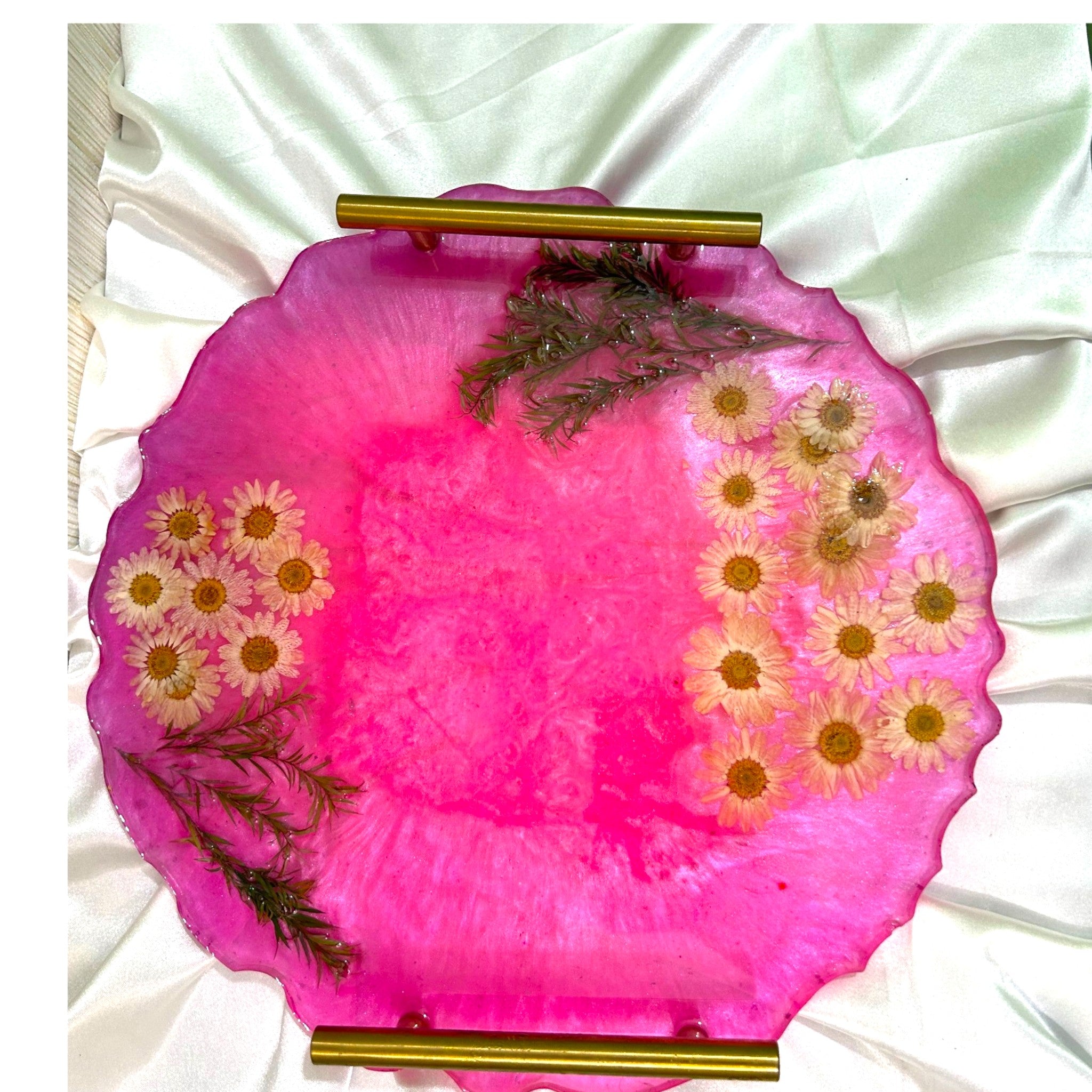 Round Shaped 14" - resin Vanity Tray in pink colour with pressed flowers and golden handles- , Perfume Resin Tray
